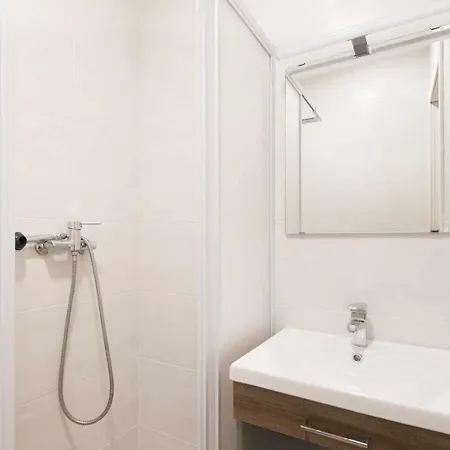 Disfruta Enjoy Profiter De Appartement *